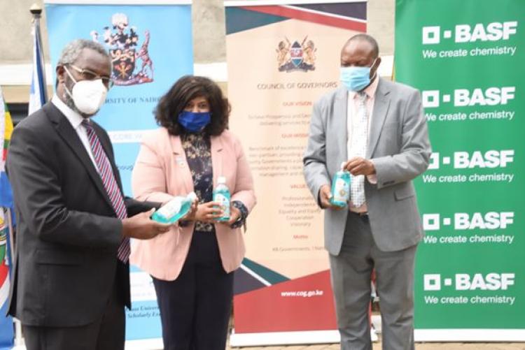 THE University of Nairobi donated 8,000 500ml liquid hand wash to the Council of Governors, the hand wash is branded ChiroClean (Chiromo Clean), a product of the Chemistry Department, Chiromo Campus.  Leading the University of Nairobi team was the Vice Chancellor, Prof. Stephen Kiama Gitahi