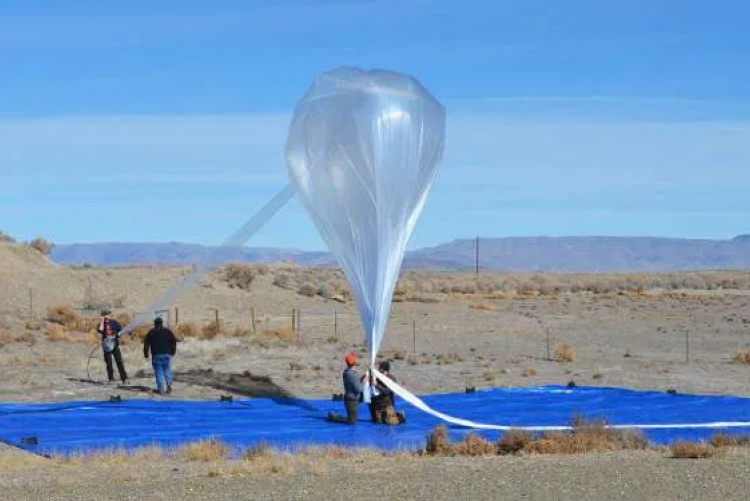 First Two Loon Balloons Arrive in Kenya’s Airspace